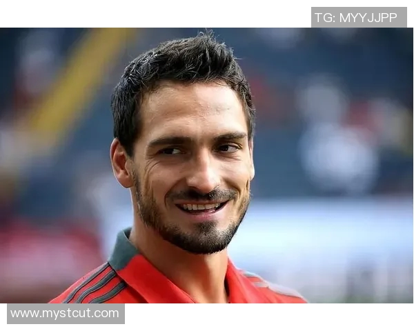 奥恩斯坦推荐胡梅尔斯加盟法甲弗利克或需依赖帕尔默的表现