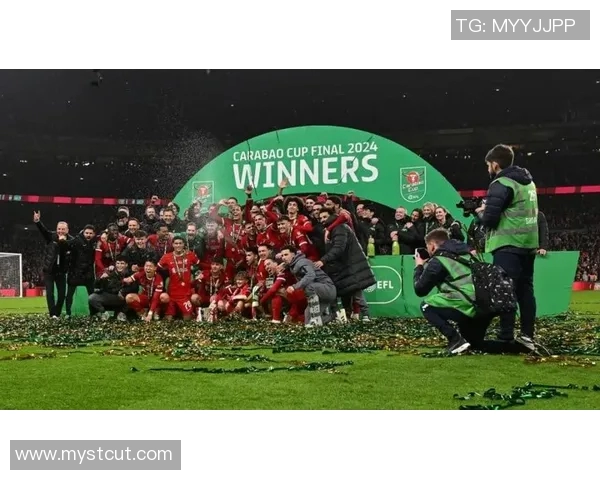 德甲新星崛起1米9铁闸数据超越范戴克利物浦的大胆选择引发热议 德甲新星崛起1米9铁闸数据超越范戴克利物浦的大胆选择引发热议