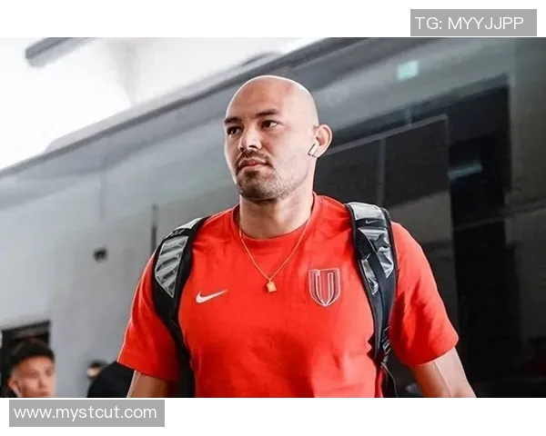 成都外援费利佩听证会落幕免于处罚引发球迷热议 成都外援费利佩听证会落幕免于处罚引发球迷热议