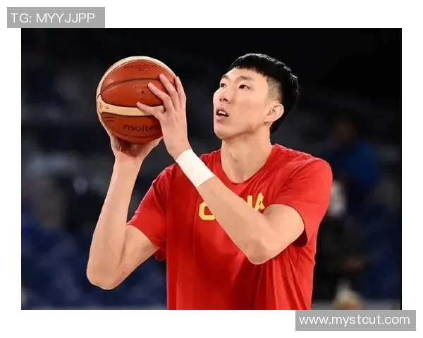 对话清华大学球员杨曦皓谈梦想对位周琦的篮球之路